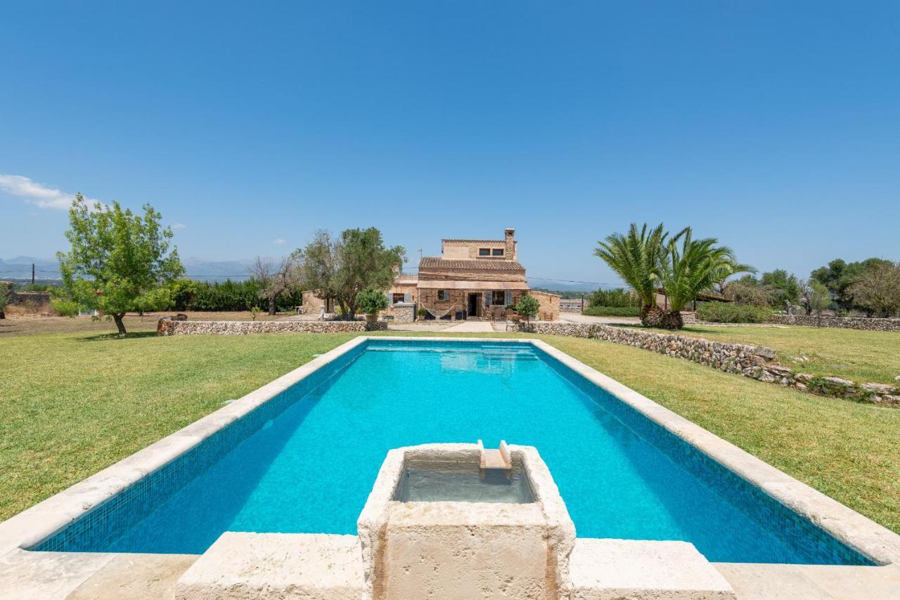 Villa Perello, Swimming Pool And Gardens Llubi